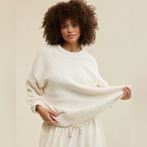 AE Chunky Knit Relaxed Fit Sweater